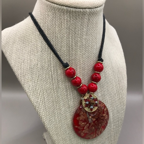 Red Glass Pendant & Acrylic Bead Necklace - Picture 3 of 8
